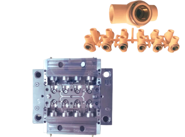 T HEMBRA DEL MOLDE PARA MONTAJE DE TUBERÍAS DE CPVC CON INSERTO DE LATÓN